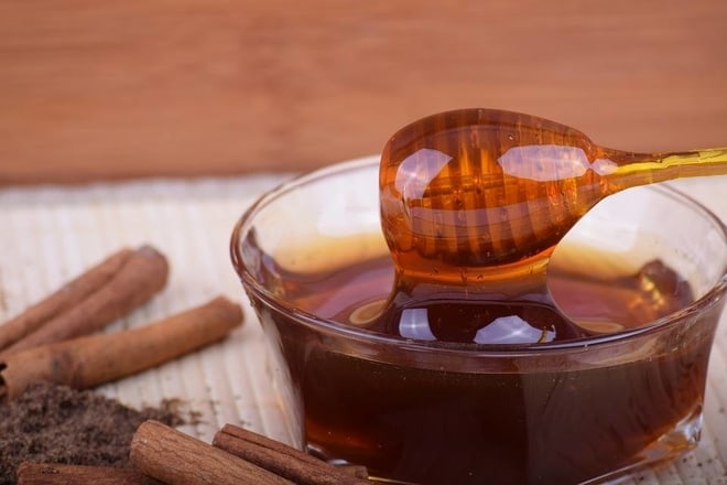 namirnica za prolece med, propolis Foto Pixabay