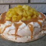 Internacionalna kuhinja: Ananas Pavlova torta