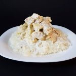 Hrono ručak: Piletina u bešamel sosu