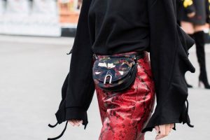 torbica oko struka foto unsplash