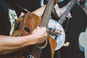 muzika dan muzike muzicari foto unsplash