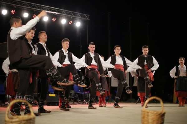 Međunarodni studentski festival folklora Foto Folklor Fest Nis Facebook