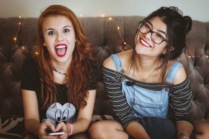internet hit slengovi, fraze, skraćenice foto unsplash