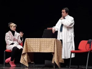 Predstava Dogodine kao i uvek Lane Gutovic Mina Lazarevic Foto promo