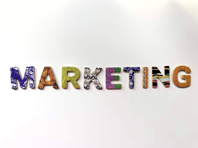 marketing, social media, foto merakist-jyoSxjUE22g-unsplash