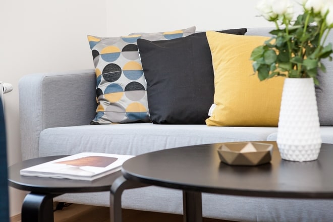boja, tekstura, enterijer, lastuk, sofa foto pexels-terje-sollie