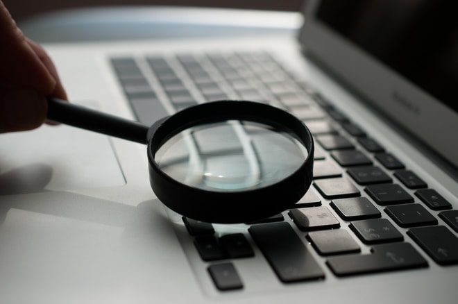 provera, informacija, internet foto agence-olloweb-d9ILr-dbEdg-unsplash